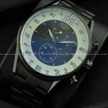タグホイヤー【TAG HEUER】 メンズ腕時計 自動巻き 日付表示 月付表示 サファイヤクリスタル風防 43.85mm BLACK.208.