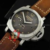 大人気　美品 OFFICINE PANERAI 腕時計.211.