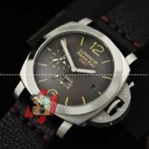 大人気　美品 OFFICINE PANERAI 腕時計.211.