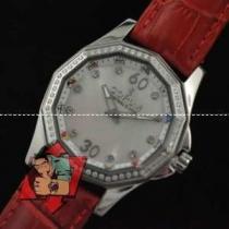 大人気　美品 CORUM-コルム 腕時計.210.