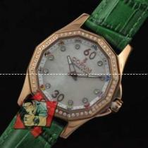 大人気　美品 CORUM-コルム 腕時計.210.