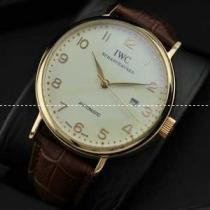 自動巻き 3針クロノグラフ IWC クオーツ メンズ腕時計　日付表示 ホワイト文字盤 43.10mm サファイヤクリスタル風防.209.
