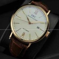 自動巻き 3針クロノグラフ IWC クオーツ メンズ腕時計　日付表示 ホワイト文字盤 43.10mm レザーベルト.209.