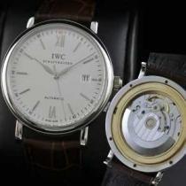 夜光効果   大人気 スイスムーブメント 3針  自動巻き 日付表示   男性用腕時計 IWC クオーツ メンズ腕時計.209.