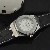 新入荷 AUDEMS PIGUT オーデマ ピゲ 腕時計 メンズ AP092.203.