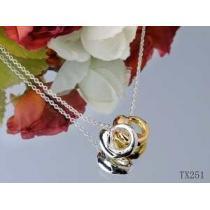 2014春夏新作コピーブランドTiffany & Co ティファニーネックレス、ペンダントトップトップ、チョーカー.220.