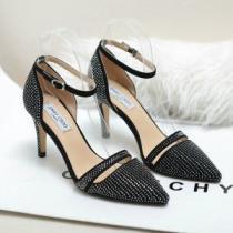エレガンスを感じる JIMMY CHOO ジミーチュウコピー 快適なパンプス