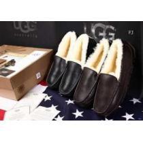 ファッション 人気 2026秋冬 UGG インナーボアモカシンシューズ 2色可選