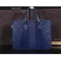 抜群の雰囲気が作れる! 2026 BOTTEGA VENETA ボッテガ ブランド 手持ち&ショルダー掛け BV-M3841.61.