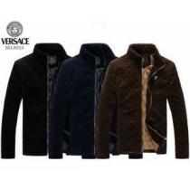抜群の雰囲気が作れる 2026秋冬 VERSACE ヴェルサーチ 綿入れ 3色可選 厳しい寒さに耐える