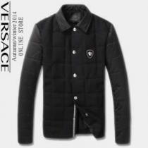 おしゃれも譲れない 2026秋冬 VERSACE ヴェルサーチ 綿入れ 2色可選 防寒機能ある