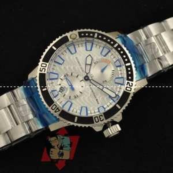 新品 ULYSSE NARDIN ユリスナルダン 腕時計 メンズ UN032.183.