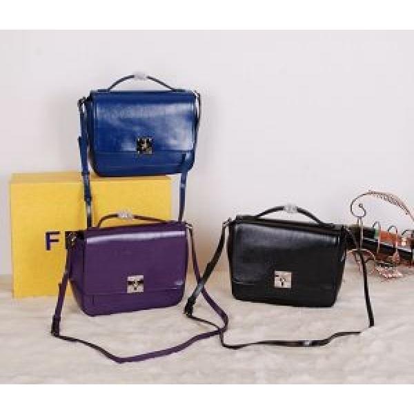 2026秋冬 個性派 FENDI フェンディ レディース手持ち&amp;ショルダー掛け 669.150.