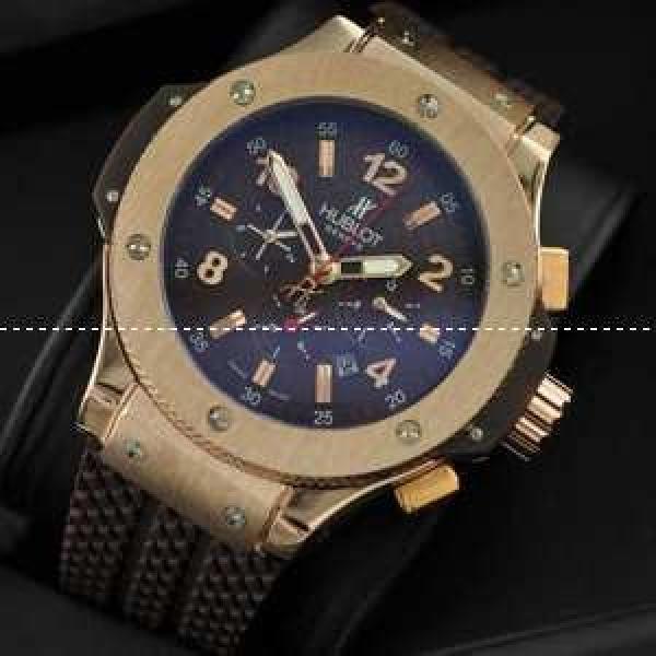 Hublotウブロ メンズ腕時計 自動巻き 6針クロノグラフ 日付表示 ラバー 46.02mm サファイヤクリスタル風防 ゴールド.178.