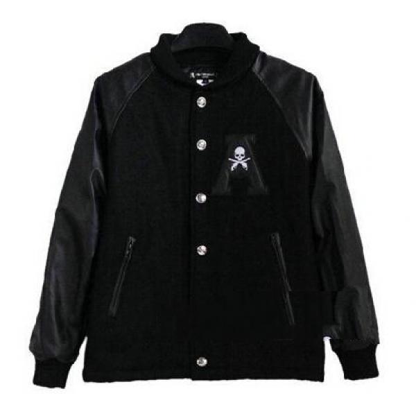 個性たっぷり勢いのあるマスターマインドジャパン アウターがコピー専門店へ