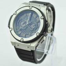 Hublotウブロ メンズ腕時計 日本製クオーツ 5針クロノグラフ 日付表示 52MM ラバー.178.