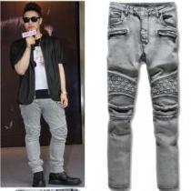 落ち着いた感覚  2026秋冬 BALMAIN バルマン ジーンズ