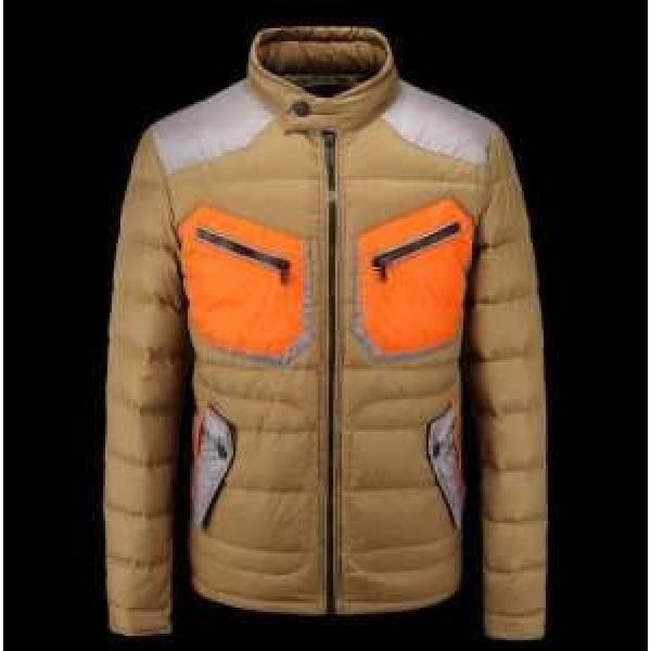 存在感◎ 2026秋冬 MONCLER モンクレール ダウンジャケット ダウンフェザーを使用した