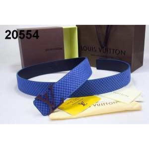 カッコいい印象を付ける 2026 LOUIS VUITTON ルイ ヴィトン ベルト 本革(牛皮) 最高ランク