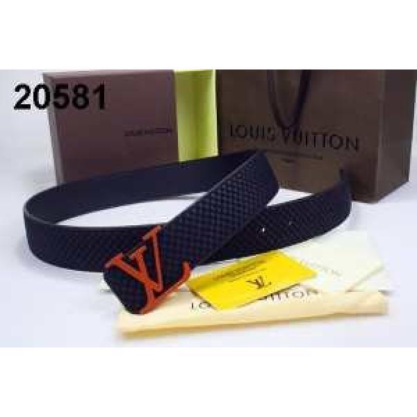 めちゃくちゃお得  2025 LOUIS VUITTON ルイ ヴィトン ベルト 本革(牛皮) 最高ランク