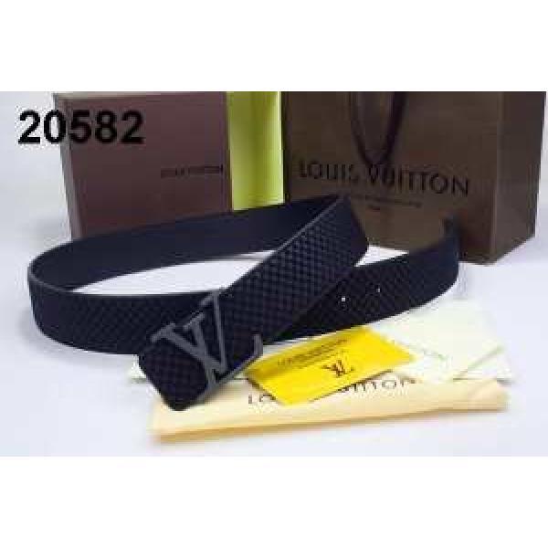 最旬アイテム 2026 LOUIS VUITTON ルイ ヴィトン ベルト 本革(牛皮) 最高ランク