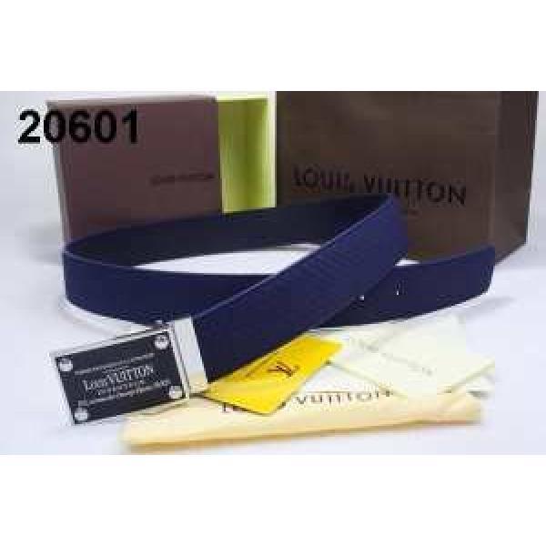 2026 ◆モデル愛用◆ LOUIS VUITTON ルイ ヴィトン ベルト 本革(牛皮) 最高ランク