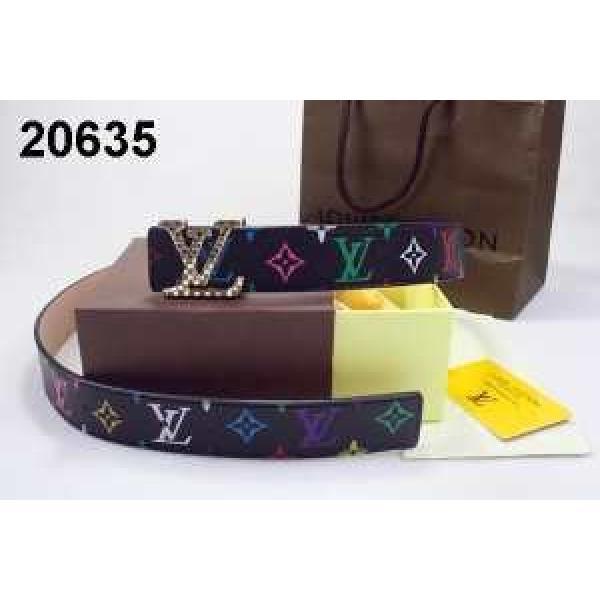 2026 落ち着いた感覚 LOUIS VUITTON ルイ ヴィトン ベルト 本革(牛皮) 最高ランク