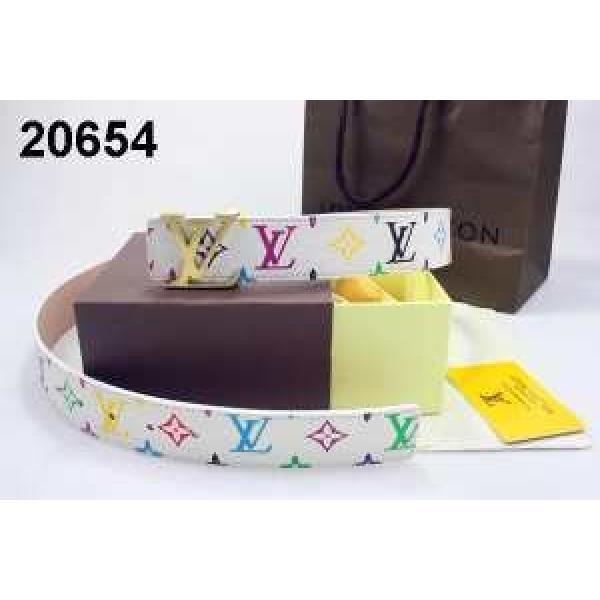 2026 大人気☆NEW!!  LOUIS VUITTON ルイ ヴィトン ベルト 本革(牛皮) 最高ランク