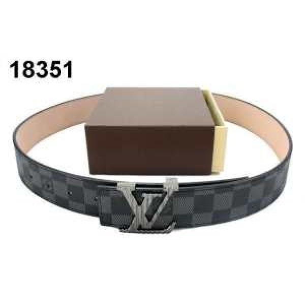 人気が爆発 2026 LOUIS VUITTON ルイ ヴィトン ベルト
