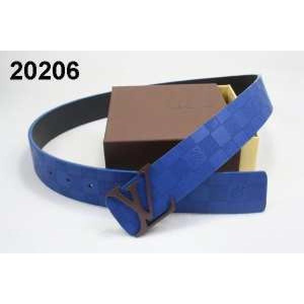 2026 LOUIS VUITTON ルイ ヴィトン コーデに合わせ ベルト