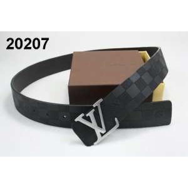 2026 LOUIS VUITTON ルイ ヴィトン 魅力的 ベルト