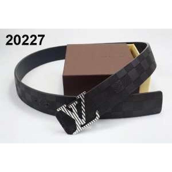 2026 LOUIS VUITTON ルイ ヴィトン 大人気☆NEW!!  ベルト