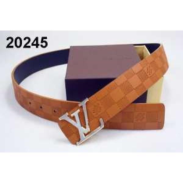 2026 LOUIS VUITTON ルイ ヴィトン 高級感演出 ベルト