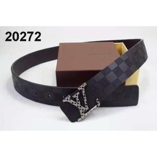 2026 LOUIS VUITTON ルイ ヴィトン ベルト 完売品！