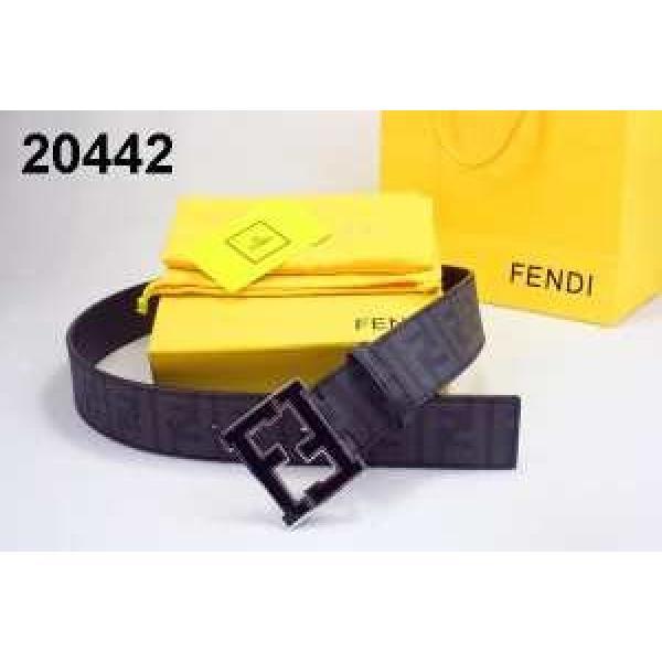 ★安心★追跡付 2026 FENDI フェンディ ベルト 本革(牛皮) 最高ランク