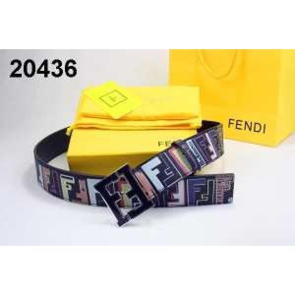 人気商品 2026 FENDI フェンディ ベルト 本革(牛皮)  最高ランク