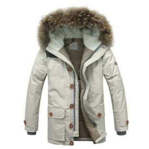 一味違うケーブル編みが魅力満点 2026 MONCLER モンクレール ダウンジャケット 2色可選 保温性を発揮する