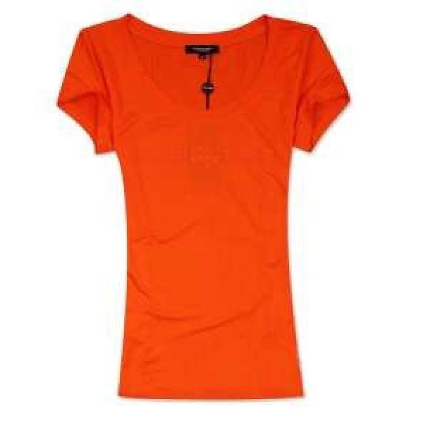 VOG◆上品な輝きを放つ形◆   バーバリー 半袖 Tシャツ