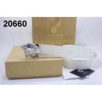 スタイル抜群 2026 VERSACE ヴェルサーチ  ベルト 本革(牛皮) 最高ランク