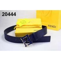 完売品！2026 FENDI フェンディ ベルト 本革(牛皮) 最高ランク