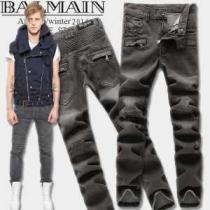 絶大な人気を誇る 2026秋春 バルマン BALMAIN ジーンズ