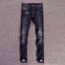 2026秋春 ヴェルサーチ デニムパンツ