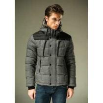 お買得 2026秋冬 MONCLER モンクレール ダウンジャケット 厳しい寒さに耐える