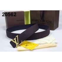 おしゃれも譲れない 2026 LOUIS VUITTON ルイ ヴィトン ベルト 本革(牛皮) 最高ランク