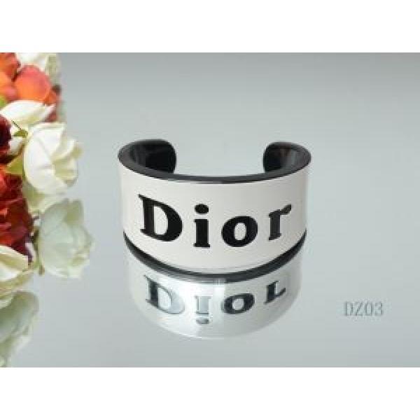 2026 秋冬 DIOR ディオール 超人気美品◆ ワイド バングル 2色可選.222.