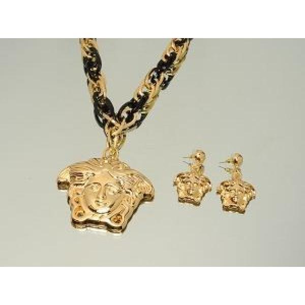 存在感ある セット VERSACE ヴェルサーチ ペンダントトップ/ピアス 2色可選.223.