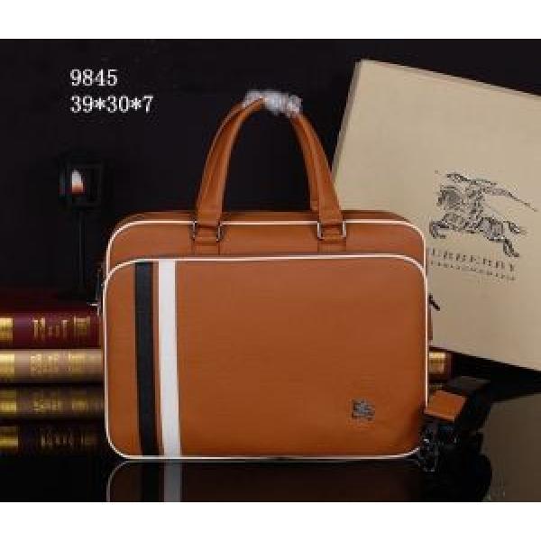 人気激売れ 2026 BURBERRY バーバリー メンズ用 ハンドバッグ 9845.47.