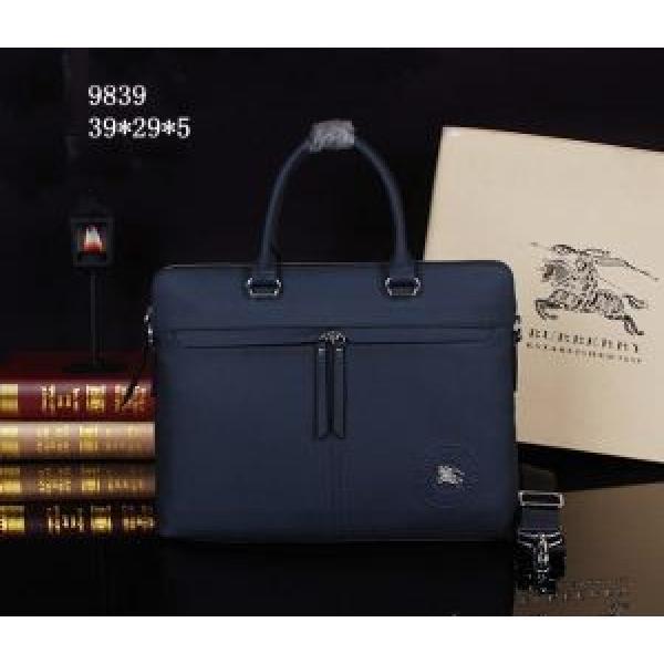 大人気☆NEW!! 2026 BURBERRY バーバリー メンズ用 ハンドバッグ 9839.47.