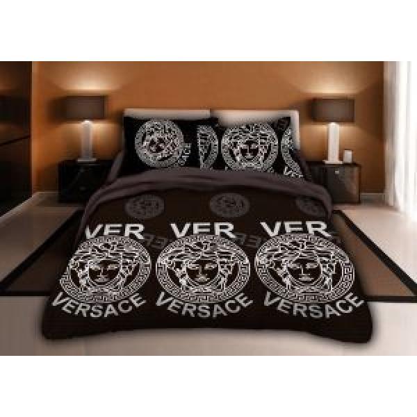 VERSACE ヴェルサーチ ★安心★追跡付 2026 秋冬 寝具セット 4点セット