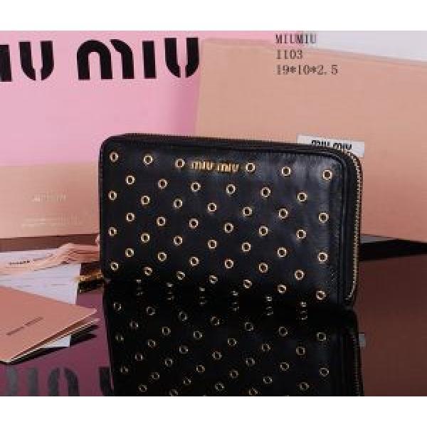 値下げ！ 2026春夏 MIUMIU ミュウミュウ 財布 1103.111.